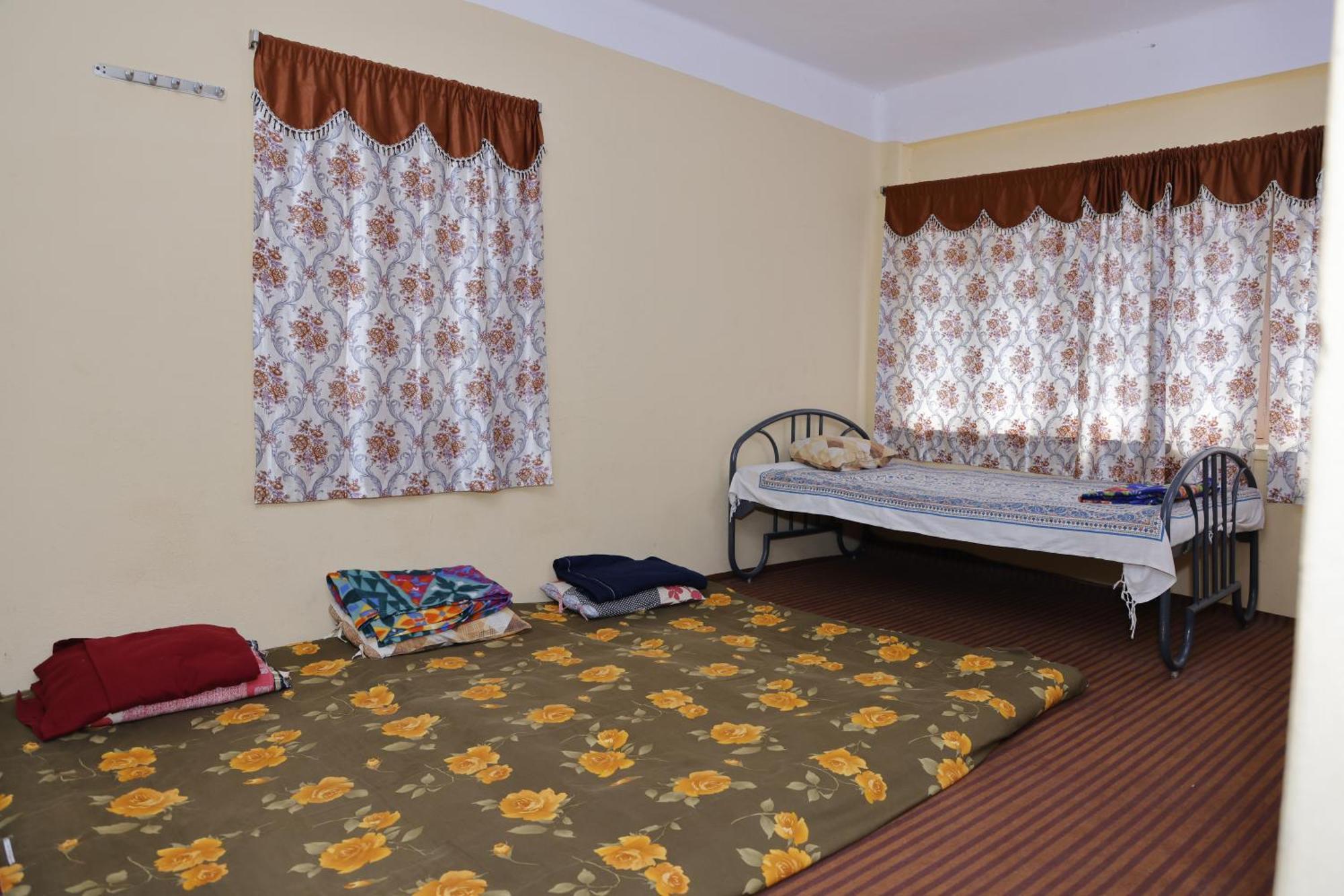 ハイデラバード3 Bhk Non-Ac For 4 To 10 Guests For Familiesアパートメント エクステリア 写真